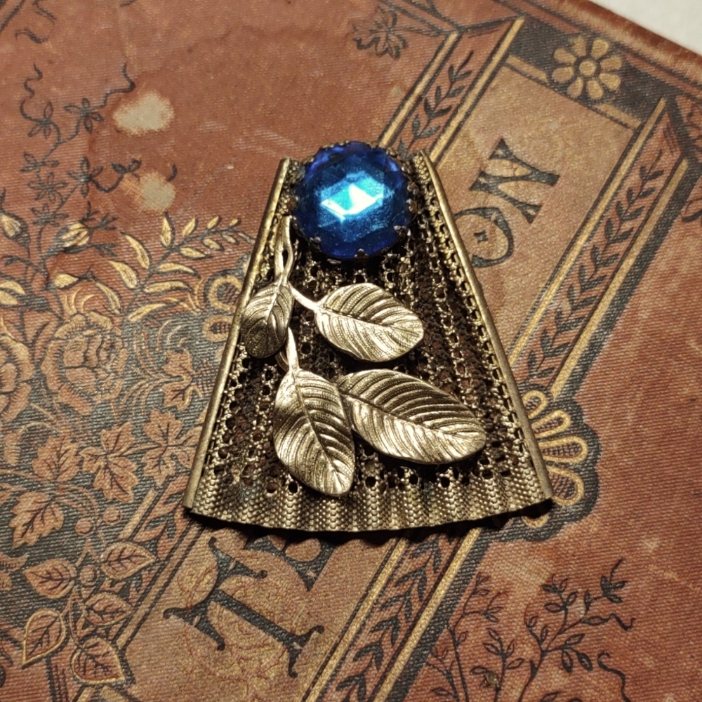 1930s Art Deco Czech Glass Scarf/Shoe/Pendant Clip